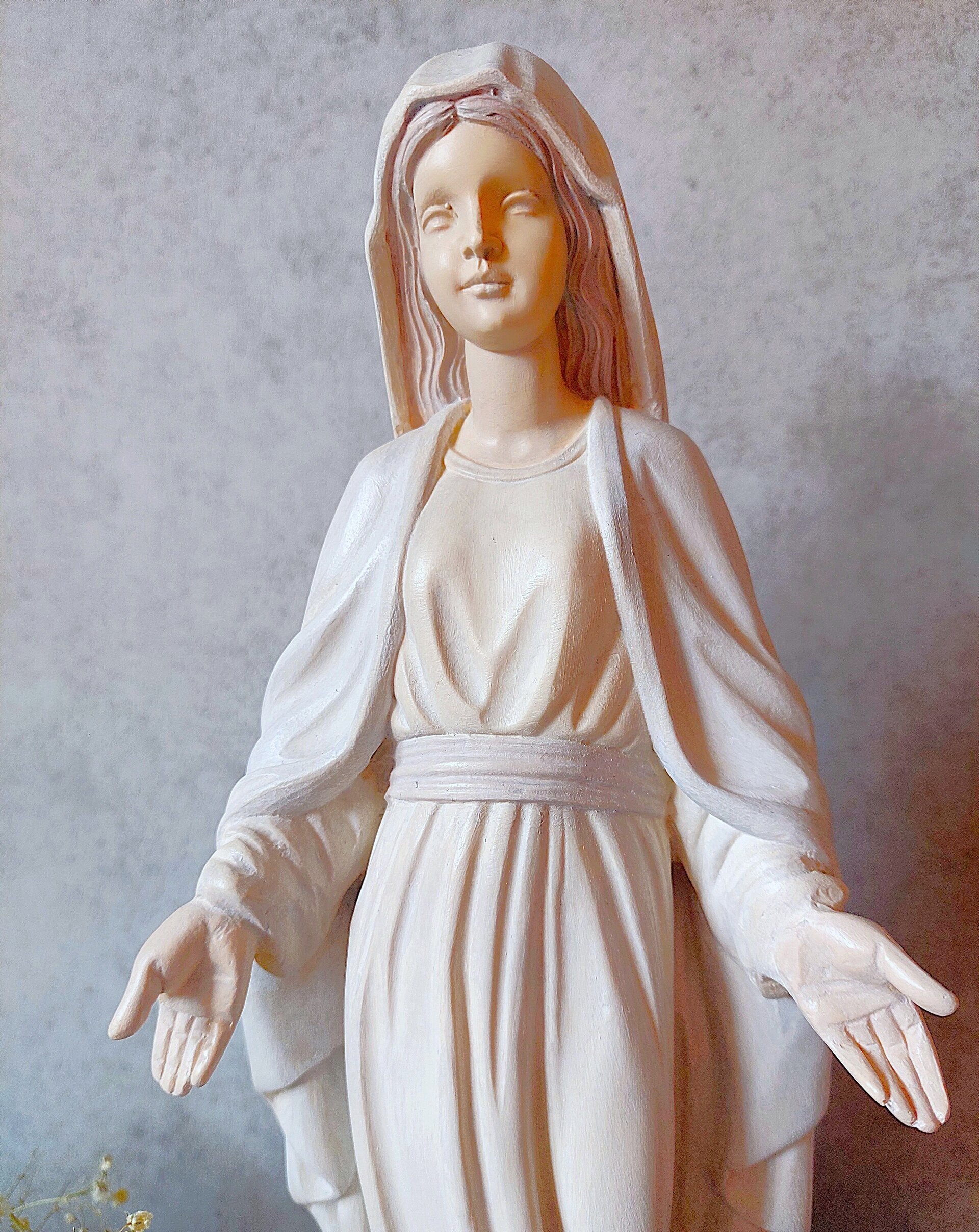 Madre Milagrosa - color - 3